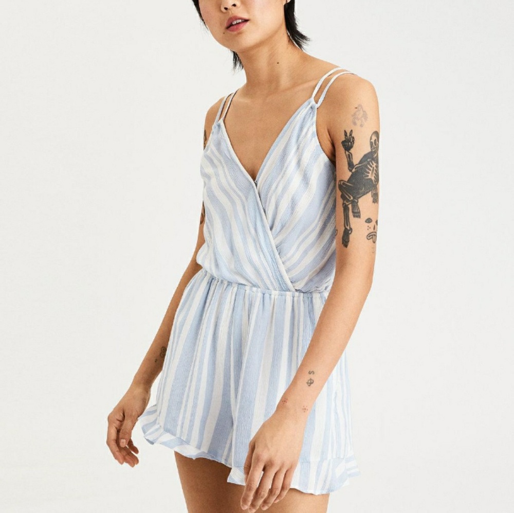 AMERICAN EAGLE AE TIE BACK ROMPER